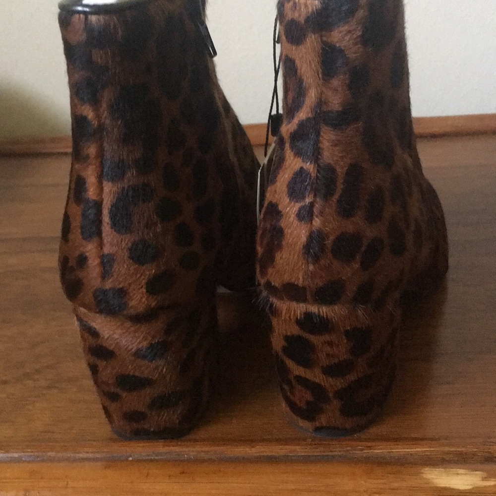 New Zara Leopard Booties - Picture 7 of 8